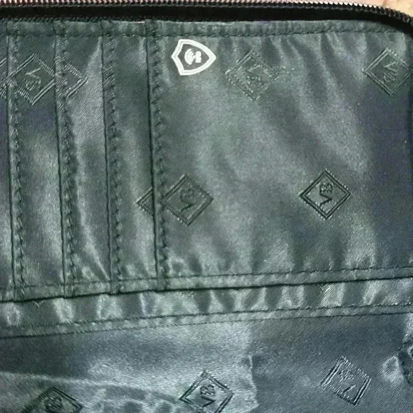 Vera Bradley Falling Flowers RFID Grab & Go Wristlet VG-Exc - Picture 9 of 10